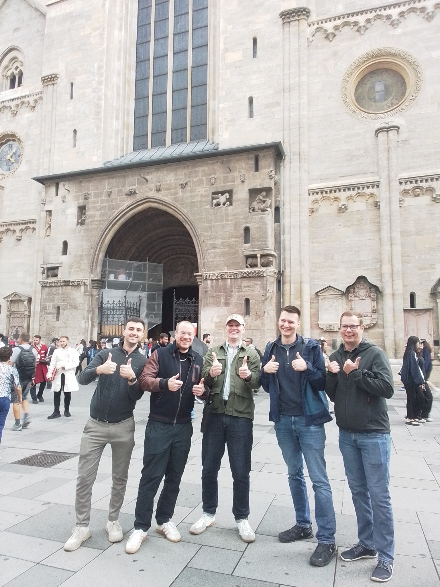 Das Complion Team am Stephansplatz